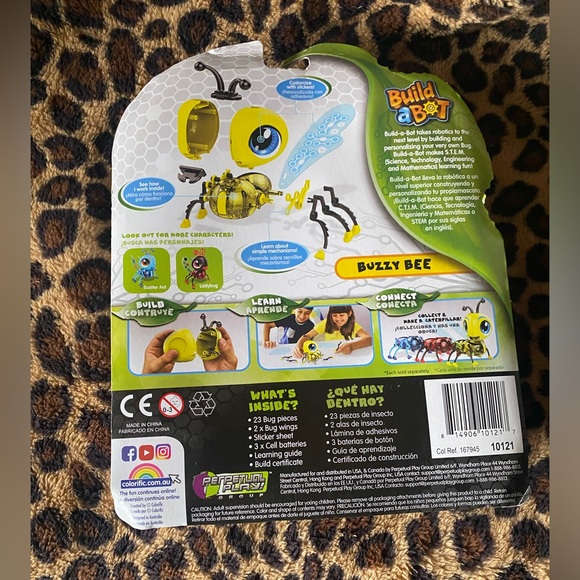 Build a Bot Robot - Buzzy Bee - Teaches Science, Technology, Engineering & Math - Picture 2 of 2